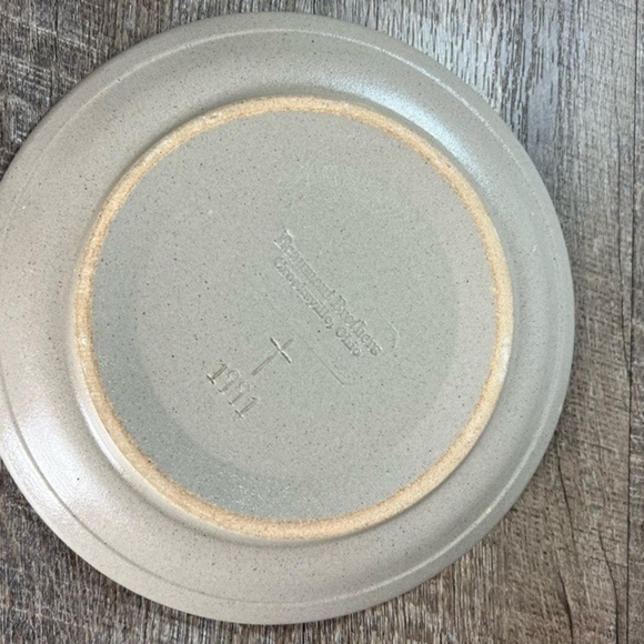 Beaumont Brothers pottery plate Salt-glaze Blue 3 dimensional Heart heavy - Picture 5 of 5